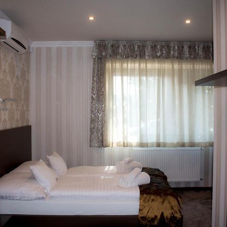 Control Motel Ясберень Экстерьер фото