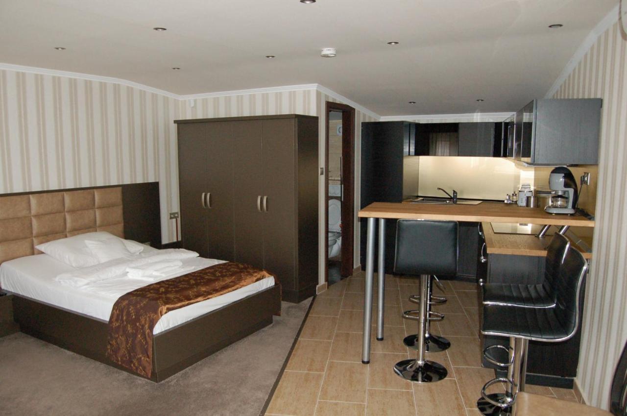 Control Motel Ясберень Экстерьер фото